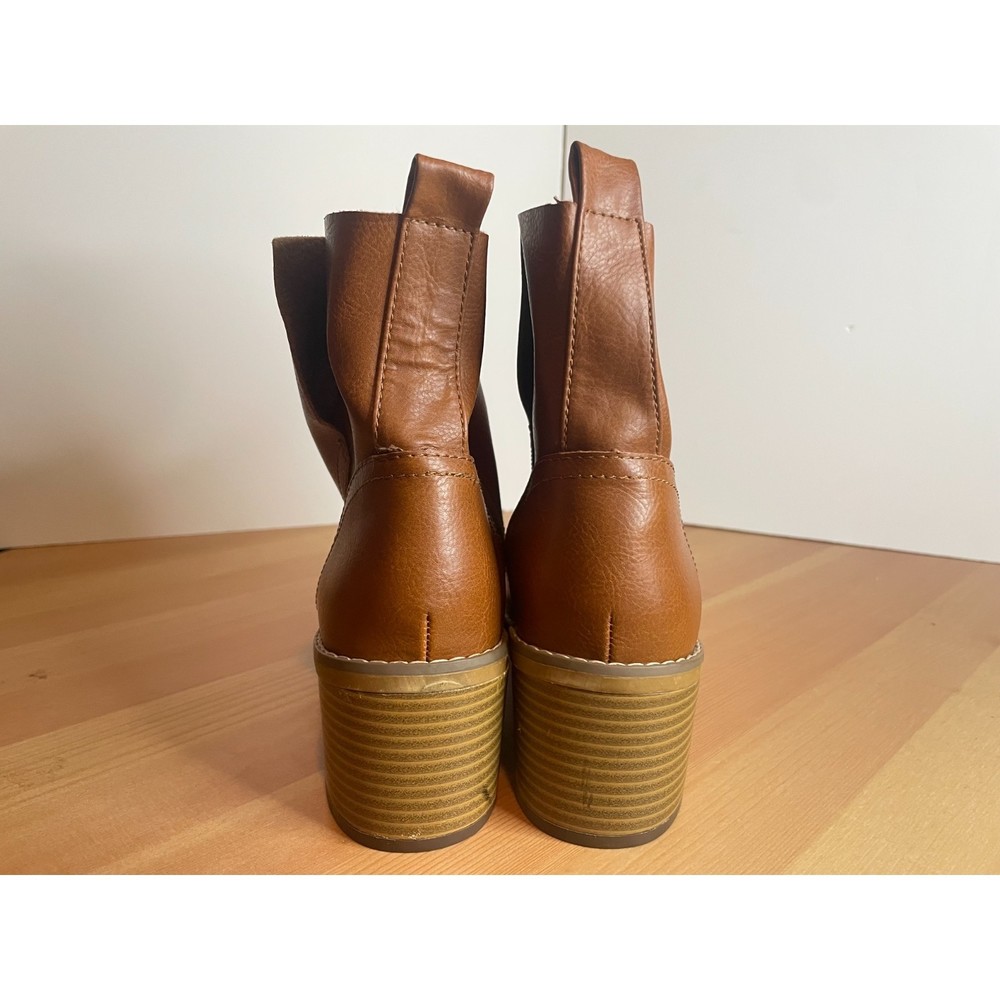 Mossimo Brown pull-on Block Heel Ankle Boots Size 9.5 US - Picture 8 of 11